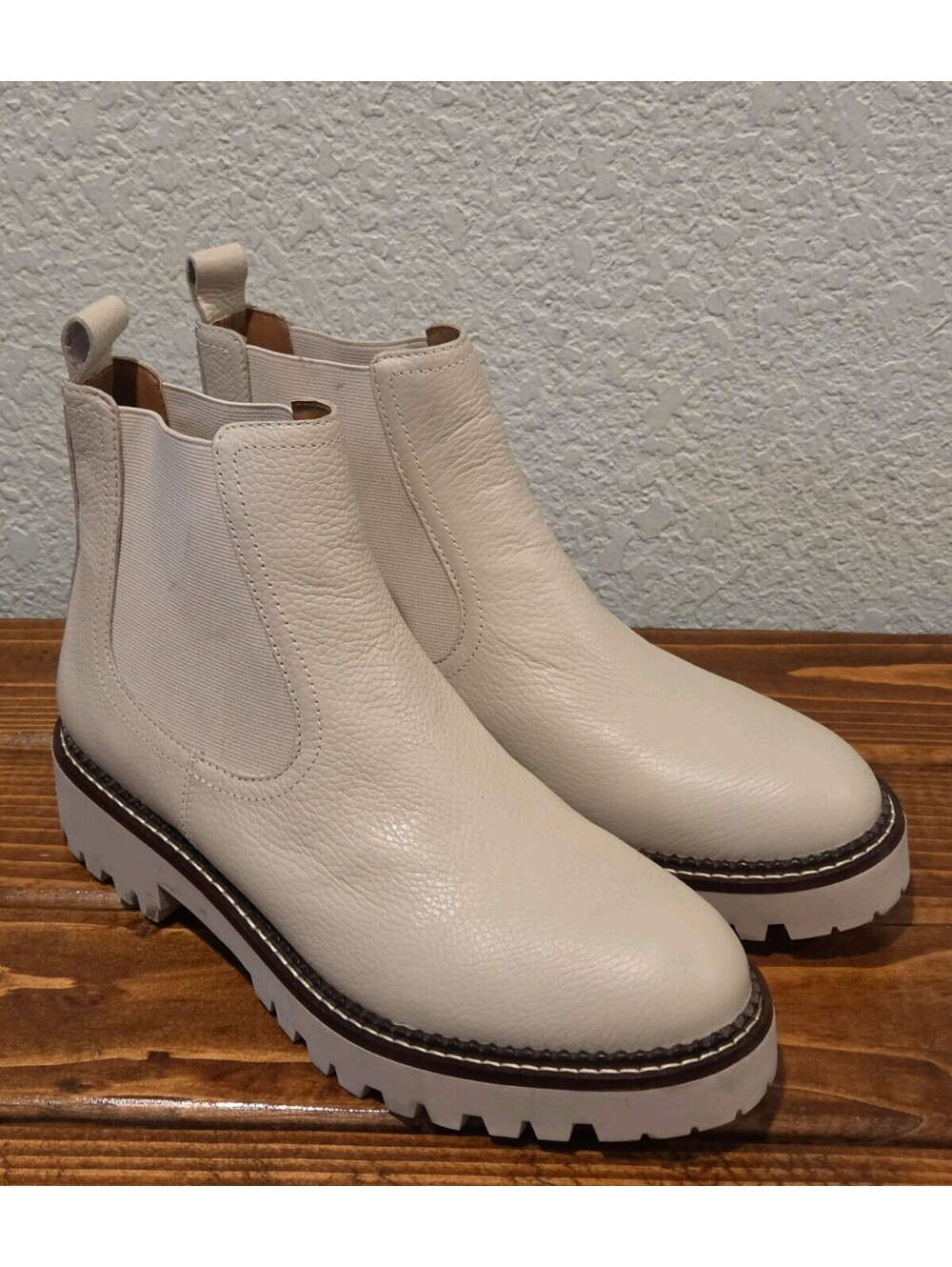 Caslon Miller Boots Leather Water Resistant Chelsea Women's 7.5 M Ivory Birch